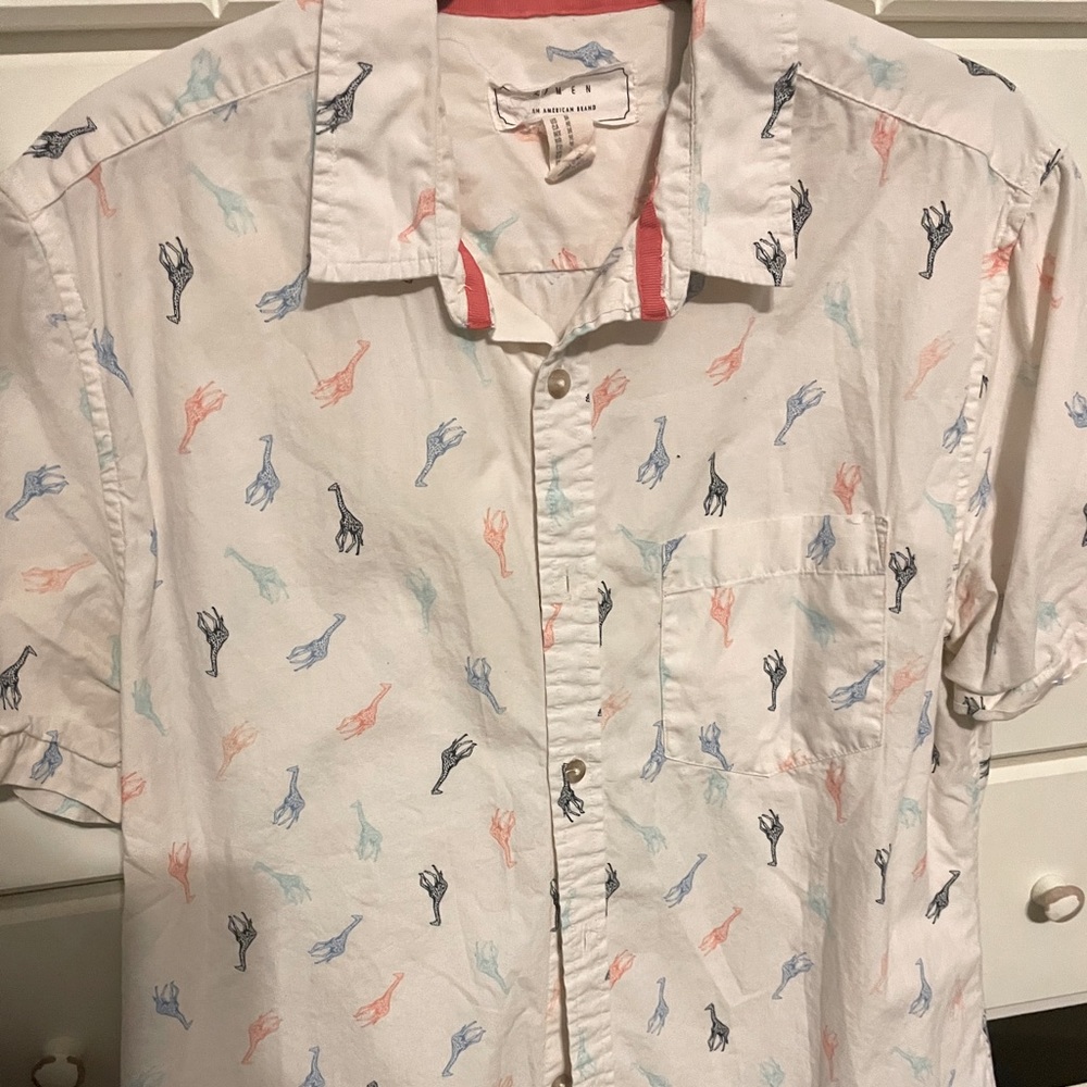 Medium button down